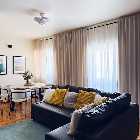 T2 Da Consolação Refúgio Com Vista O Mar Atouguia Da Baleia